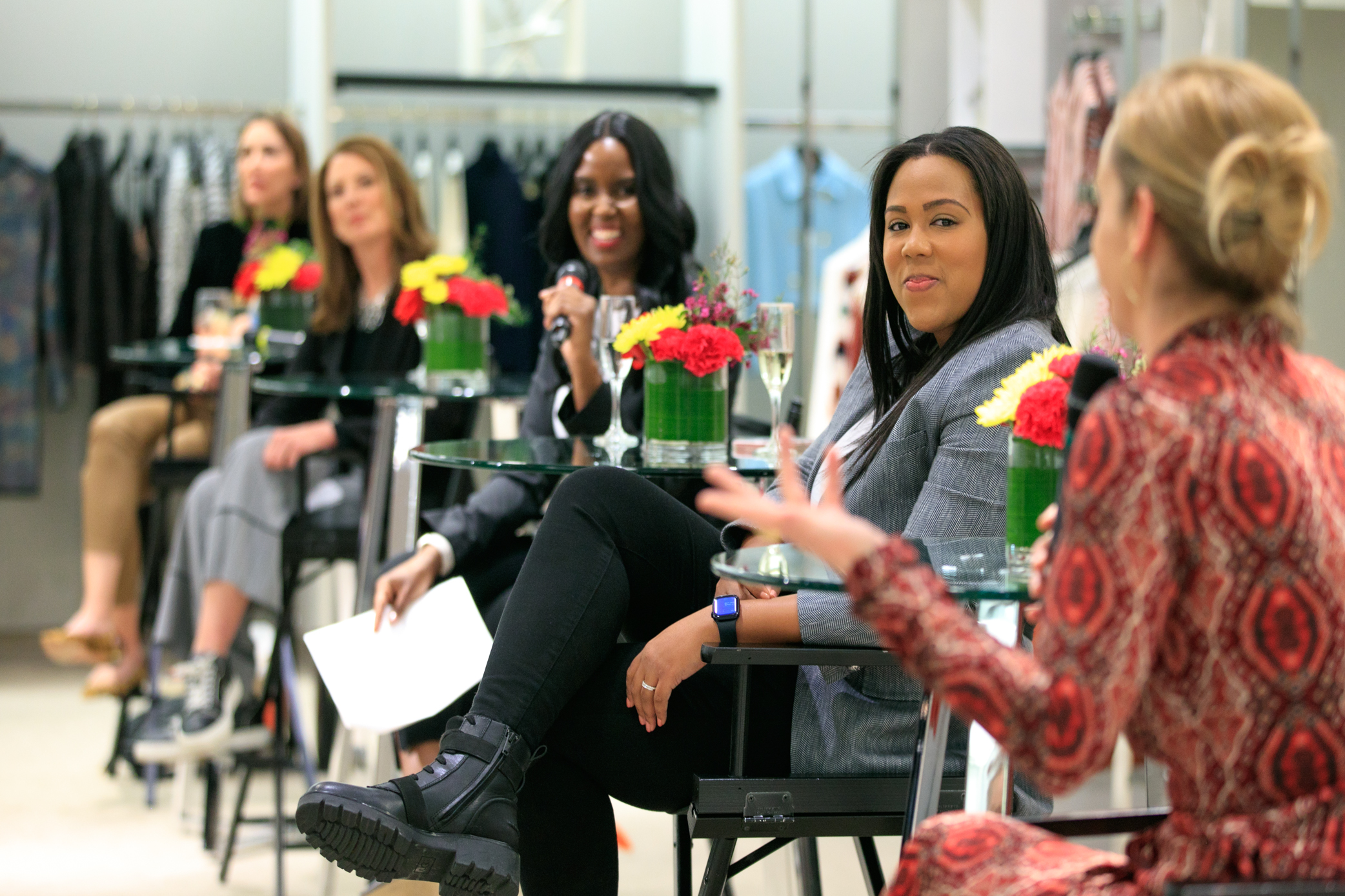39 Taryn Rose Personal Appearance At Neiman Marcus Chicago Photos