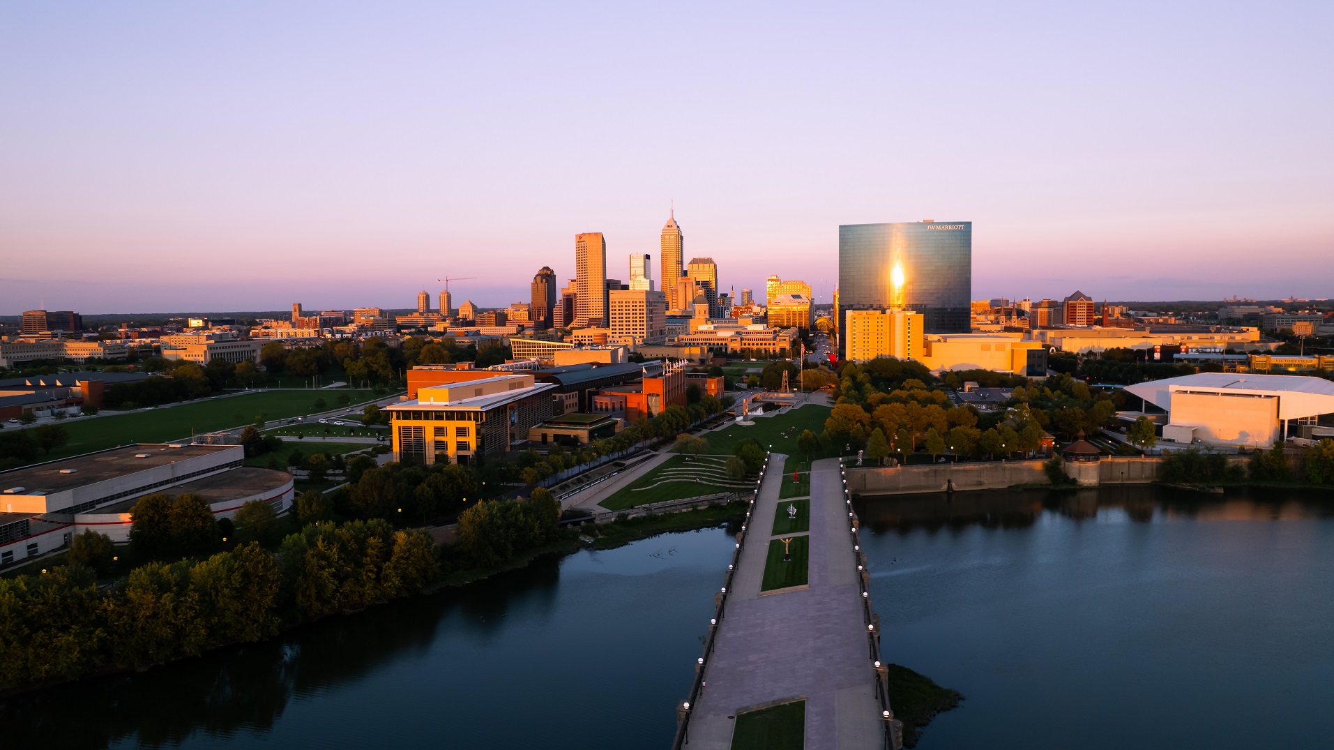 Meet Me Travels: Oh, Indy, You're So Fine! – GAZELLE MAGAZINE