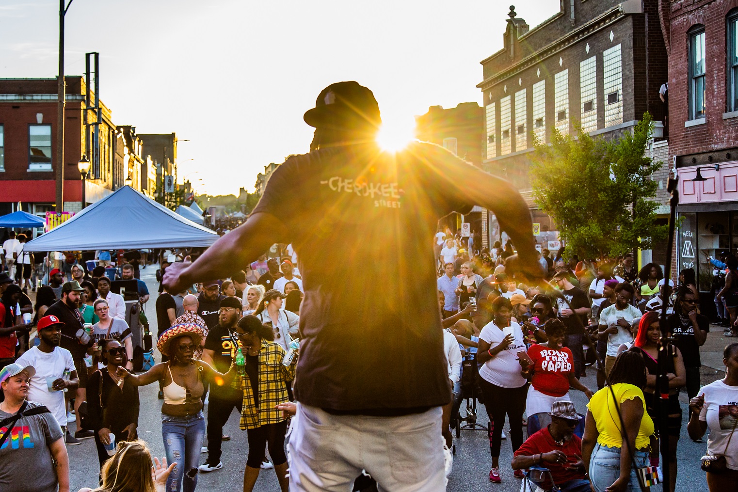 Cherokee Street Gears Up for Cinco de Mayo GAZELLE MAGAZINE